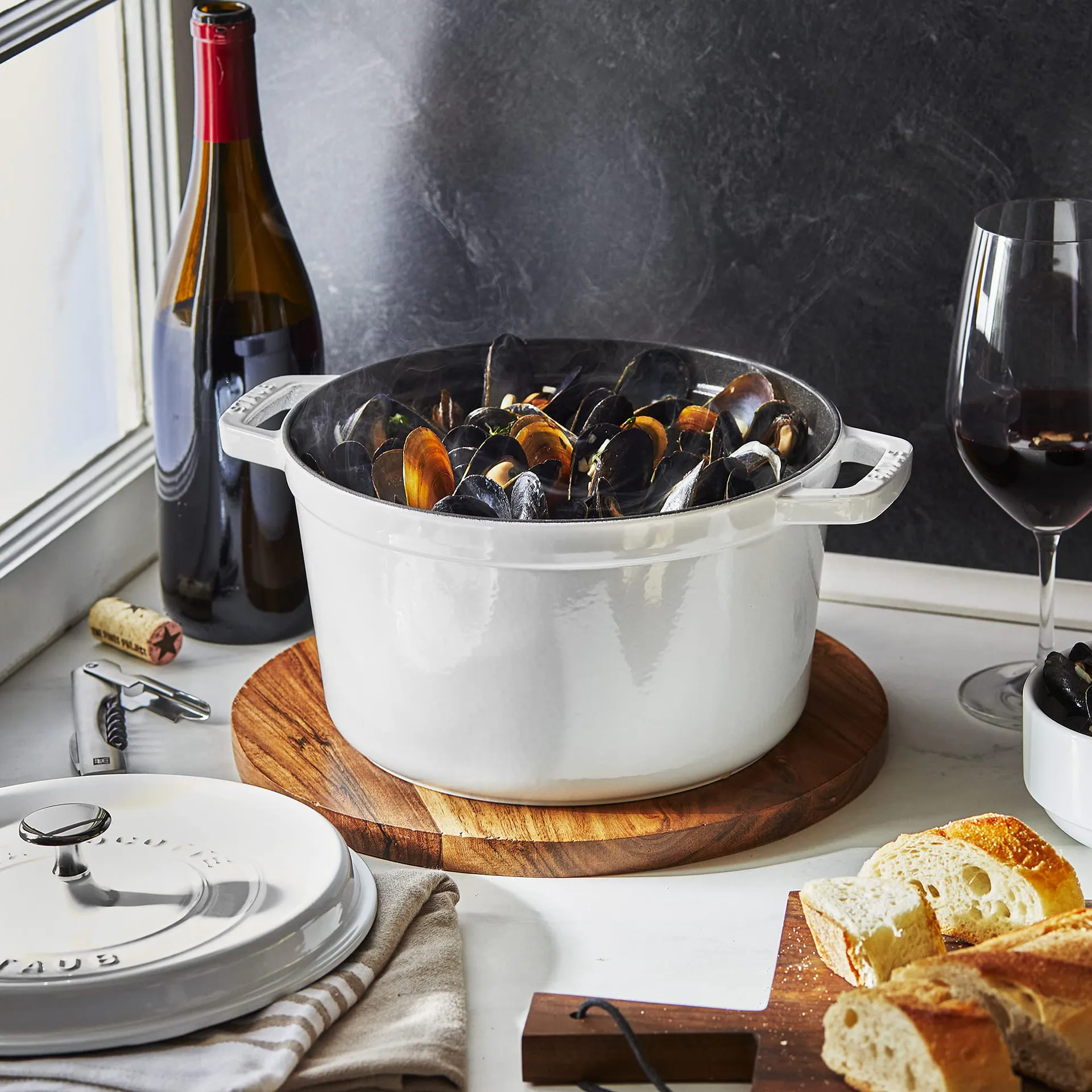 Staub rund gryde høj model 4,8 L, White Truffle STAUB