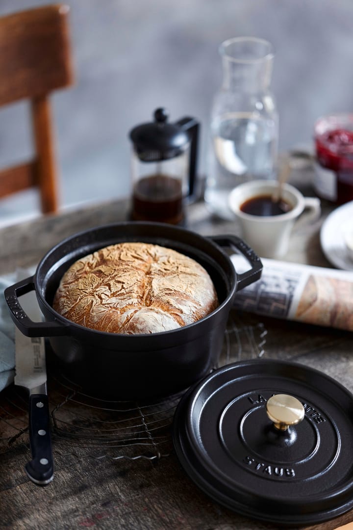 Staub rund gryde i støbejern 3,8 l, Sort STAUB
