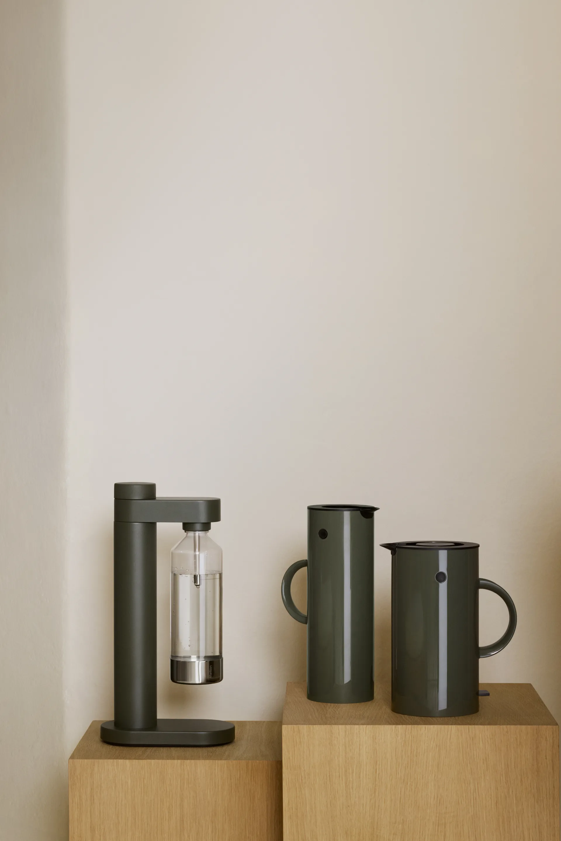 Brus sodavandsmaskine, Dark forest Stelton