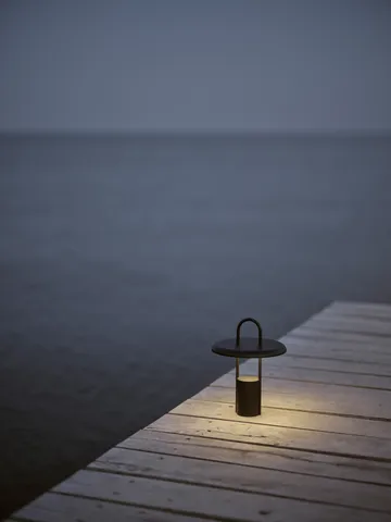 Pier LED-lampe bærbar 25 cm - Black - Stelton