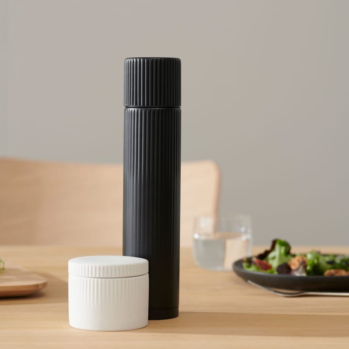 Pleat peberkværn, Sort Stelton