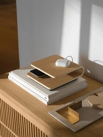 Ro trådløs oplader - Oak - Stelton
