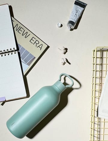 Tabi termoflaske 1 L - Dusty green - Stelton