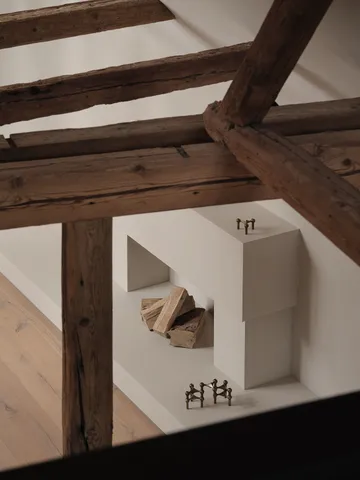 Nagel lysestage - Bronzed brass - STOFF