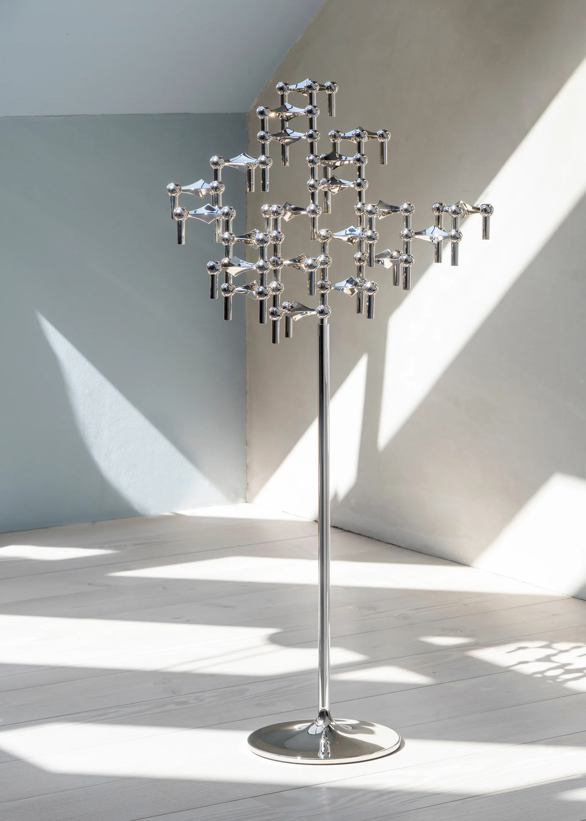 STOFF Nagel gulvlysestage 70 cm, Chrome STOFF