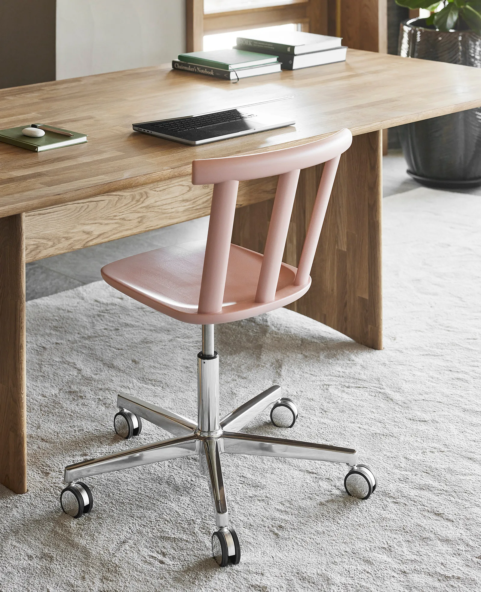 Alt stol drejestel polstret sæde birk, Vidar 4, 633 pink-malva 27 Stolab