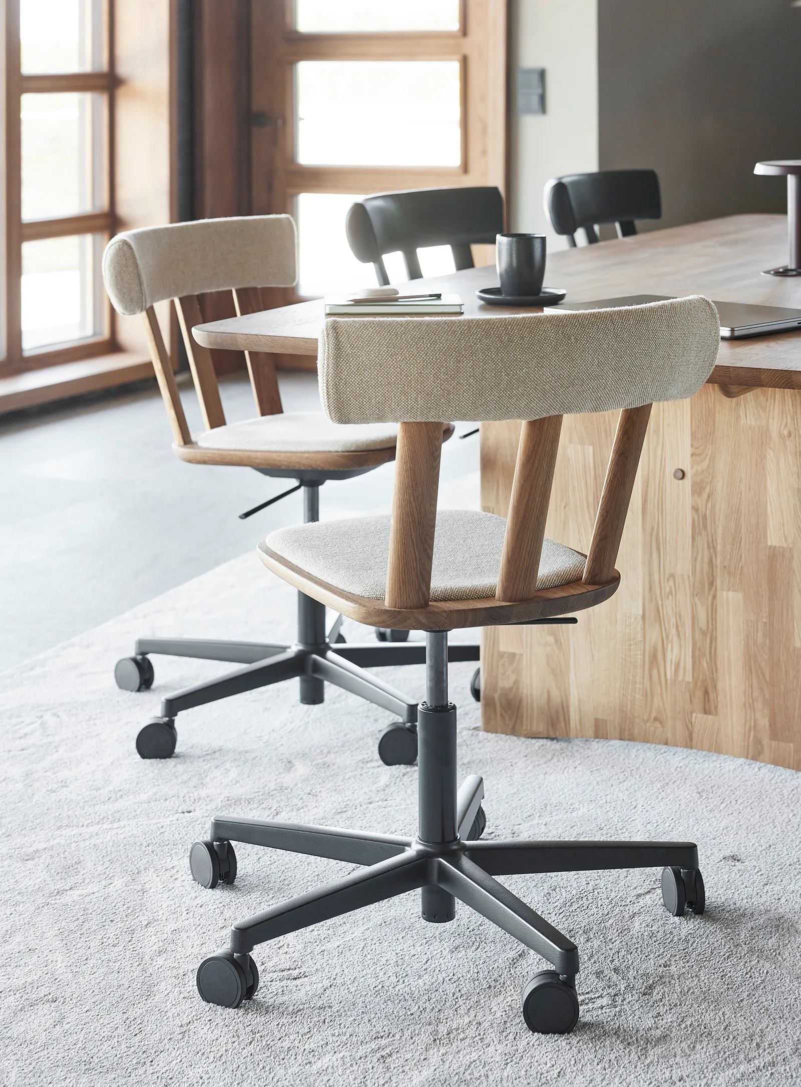 Alt stol drejestel polstret sæde eg, Hallingdal 65-220-naturlig olie Stolab