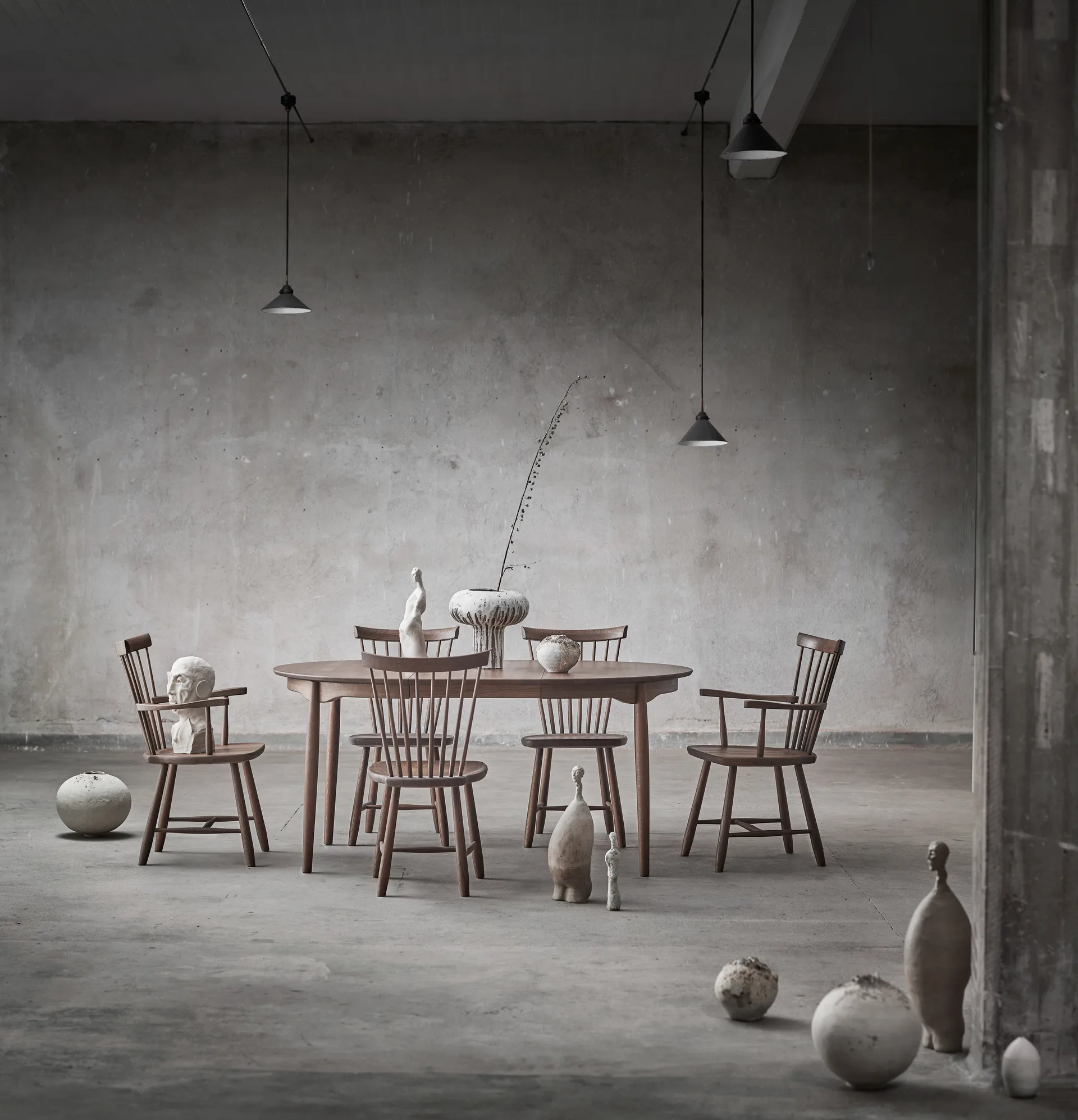 Carl spisebord delbart Ø115 cm, Smoked oak Stolab