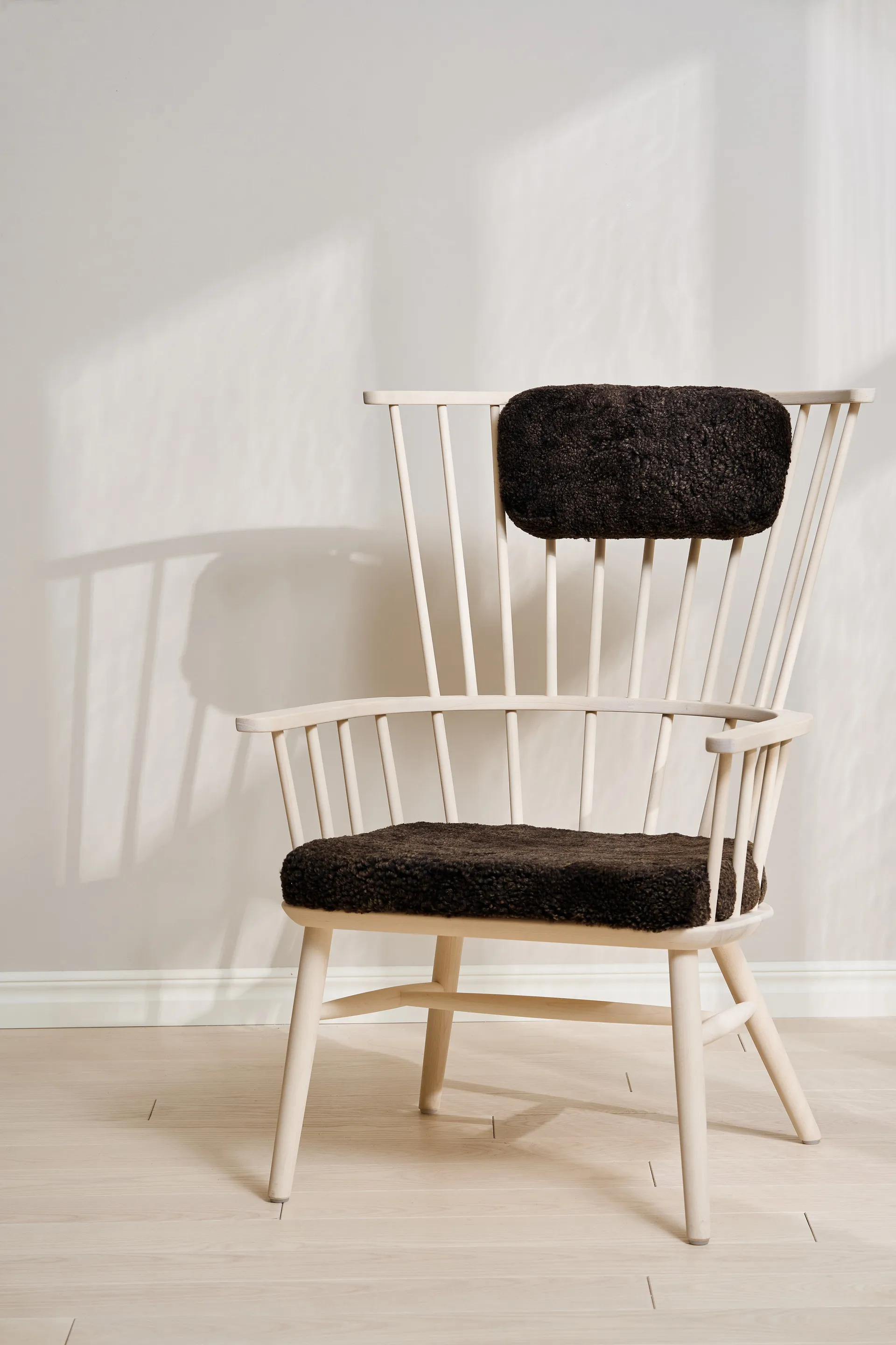 Henriette lænestol hynde&nakkepude Hvidolieret-Espresso Stolab