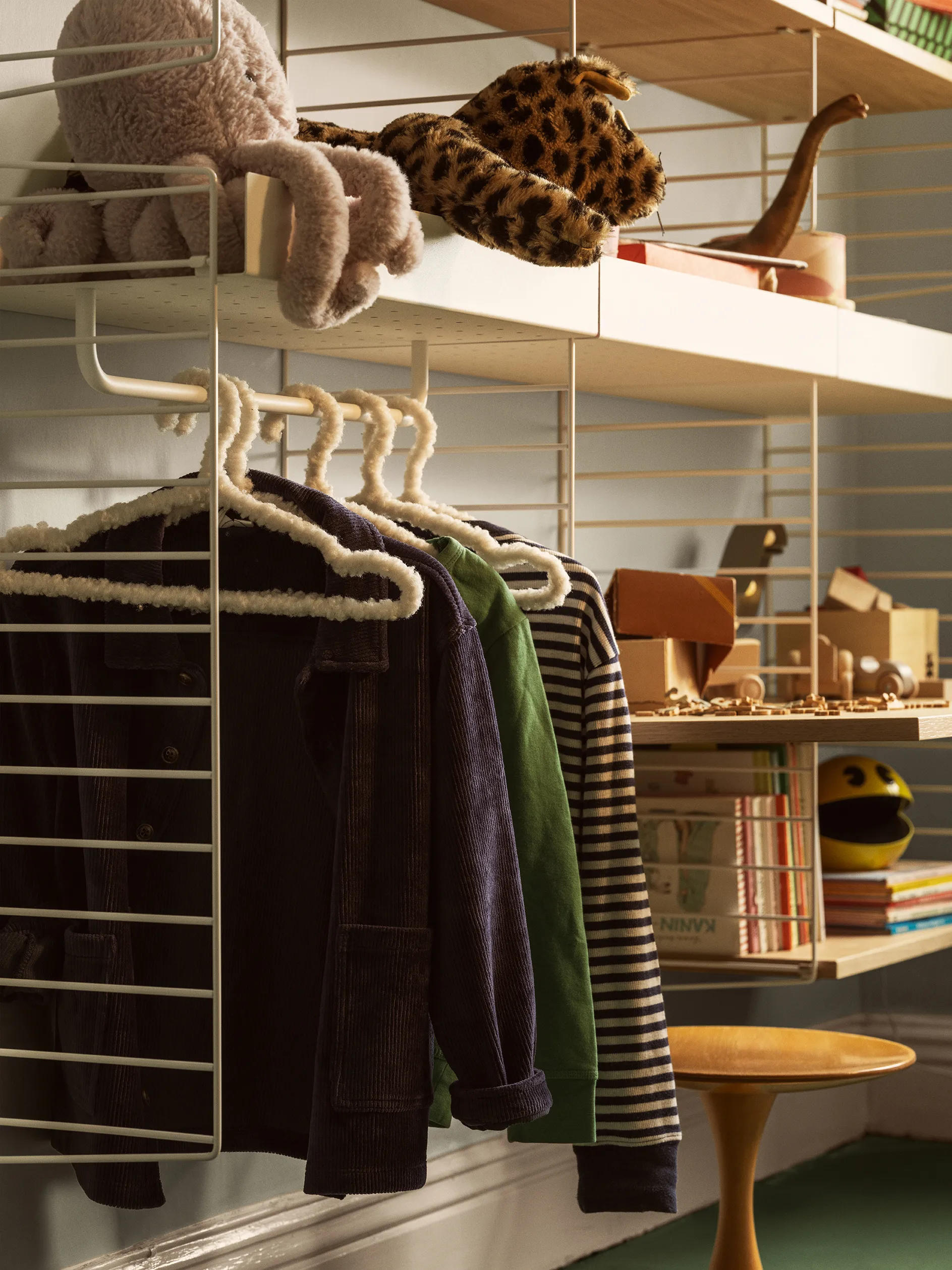 String skrivebordsplade, Eg, 58x58 cm String