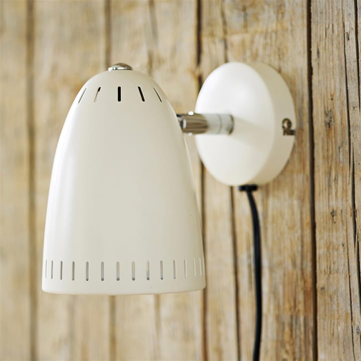 Dynamo væglampe kort arm, matt whisper white (hvid) Superliving
