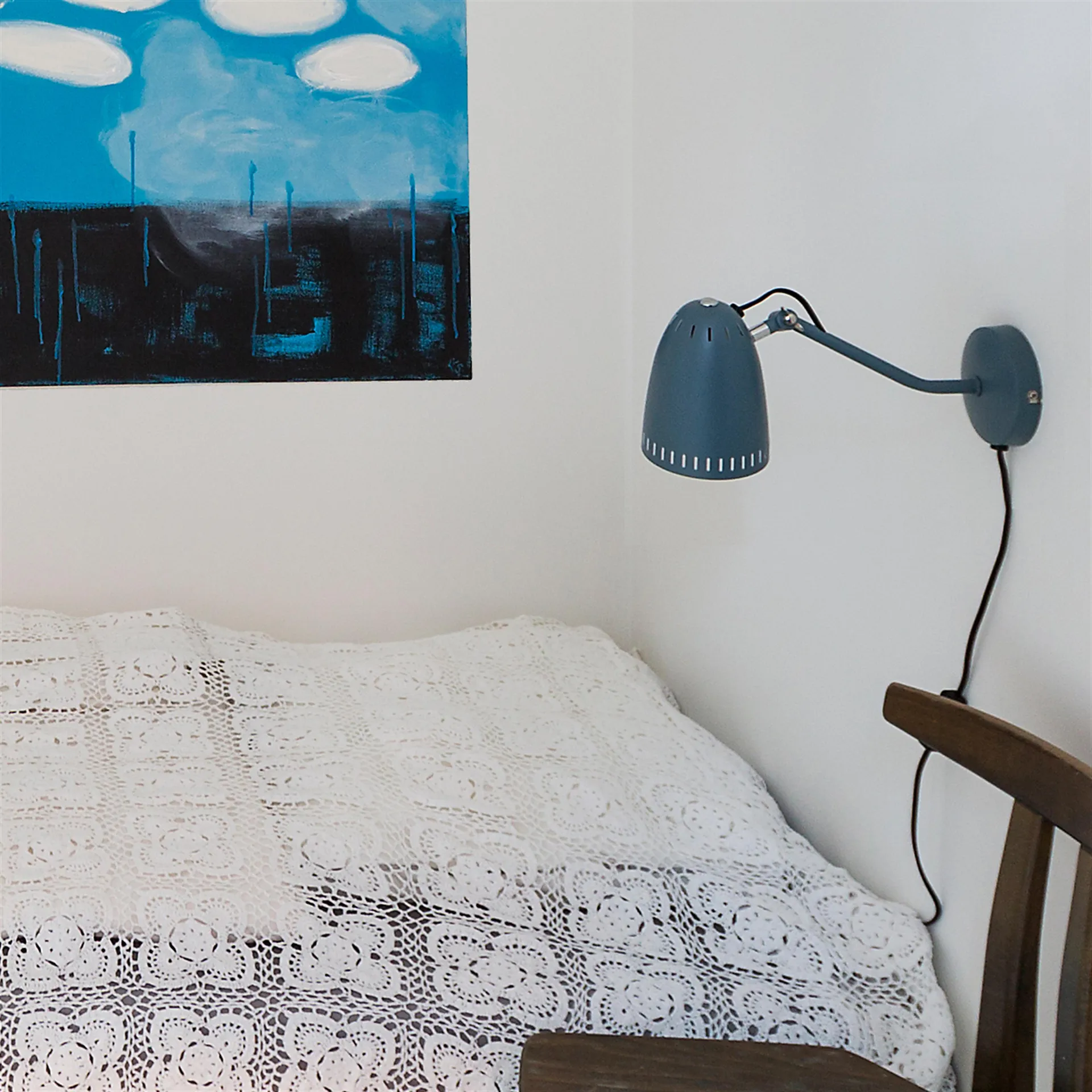 Dynamo væglampe, matt smoke blue (blå) Superliving