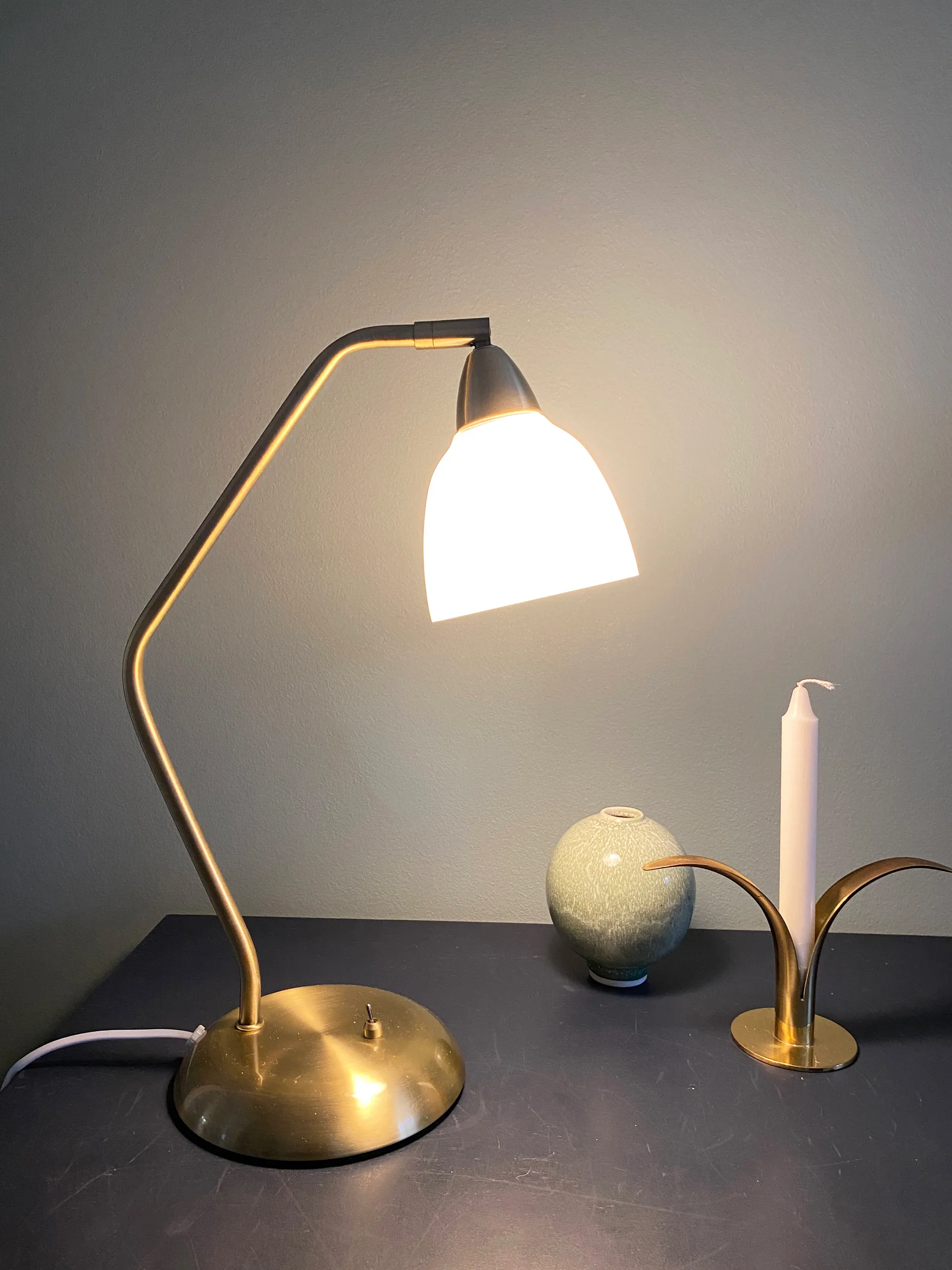 Urban bordlampe, Brushed Brass Superliving