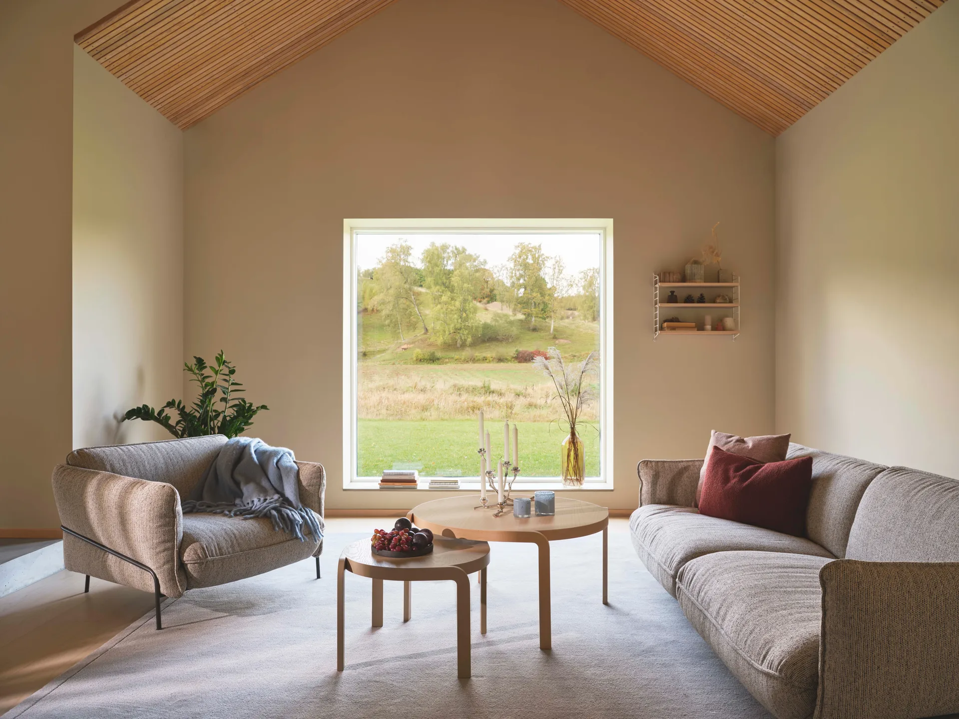 Continental sofa, Sealife Light beige/White-orkangrå Swedese