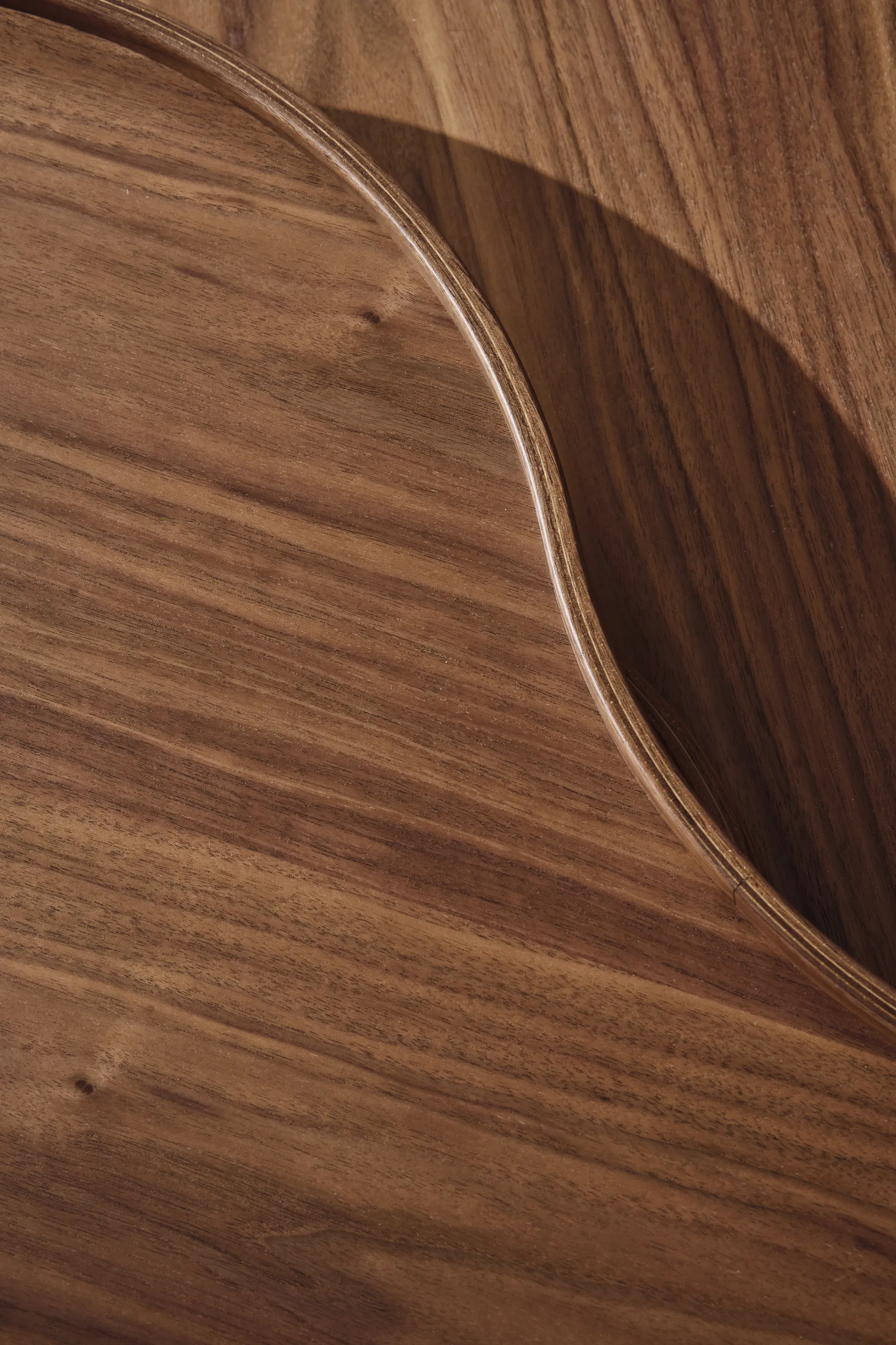 Flower mono bord Special Edition 107x114 cm, H39 cm-lakeret valnød-kromet stål Swedese