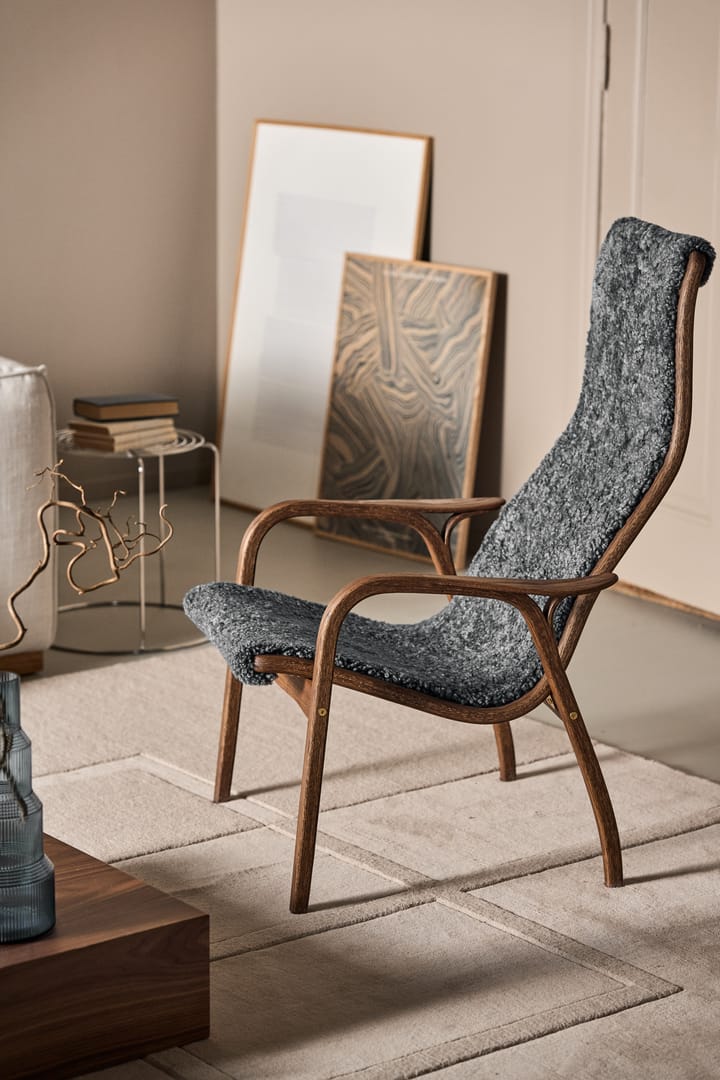 Lamino lænestol eg/fåreskind Special Edition, Rubio Monocoat Chocolate-Charcoal Swedese