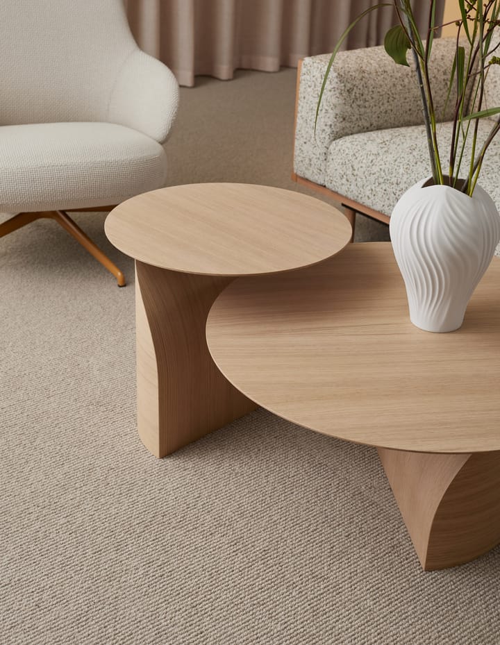 Savoa bord H50 cm, Eg lakeret Swedese