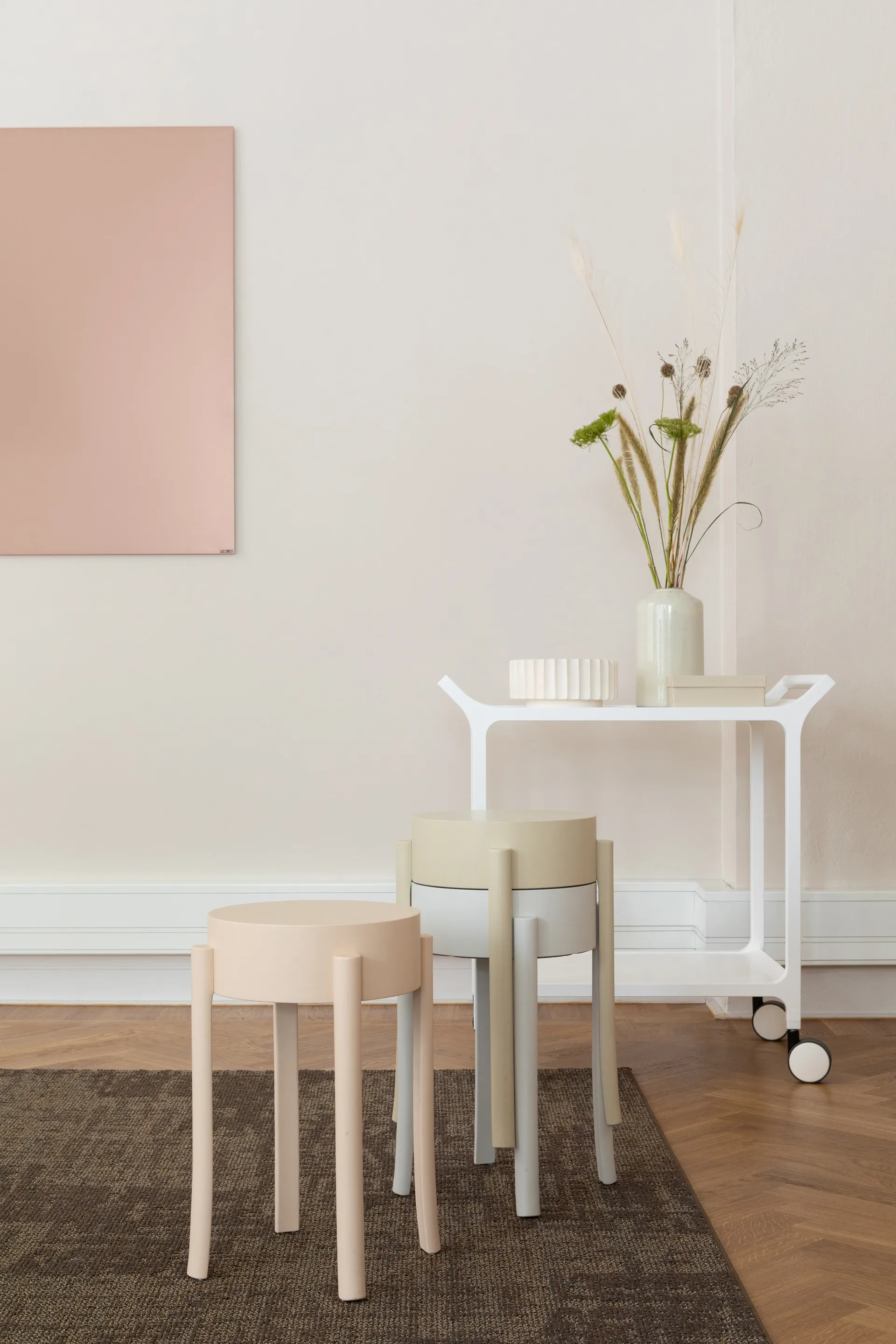 Teatime serveringsvogn, Ask hvidglaseret Swedese