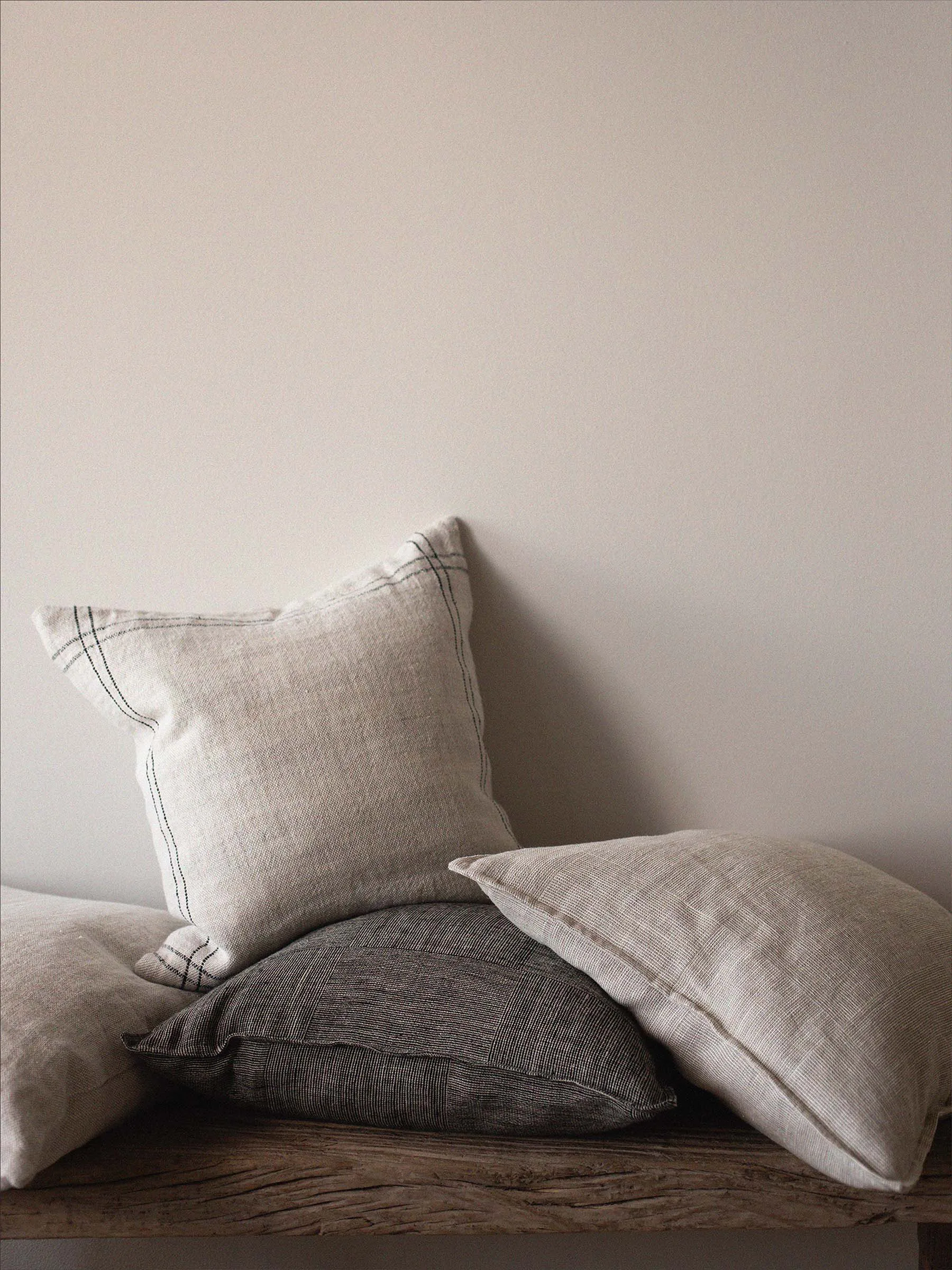 Elton pudebetræk 50x50 cm, Beige Tell Me More