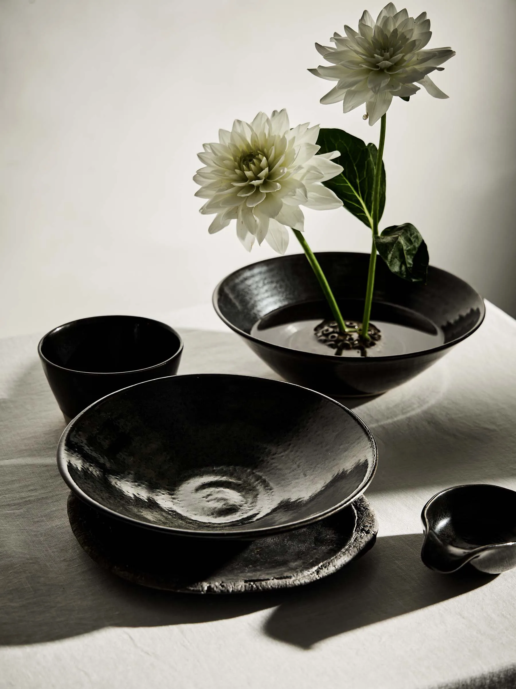 Fenix skål medium 50 cl, Brun-sort Tell Me More