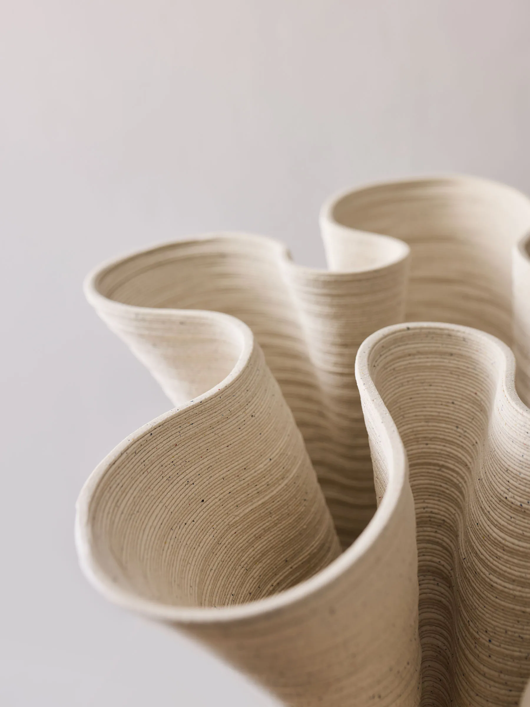 Fiordo vase small, Offwhite Tell Me More