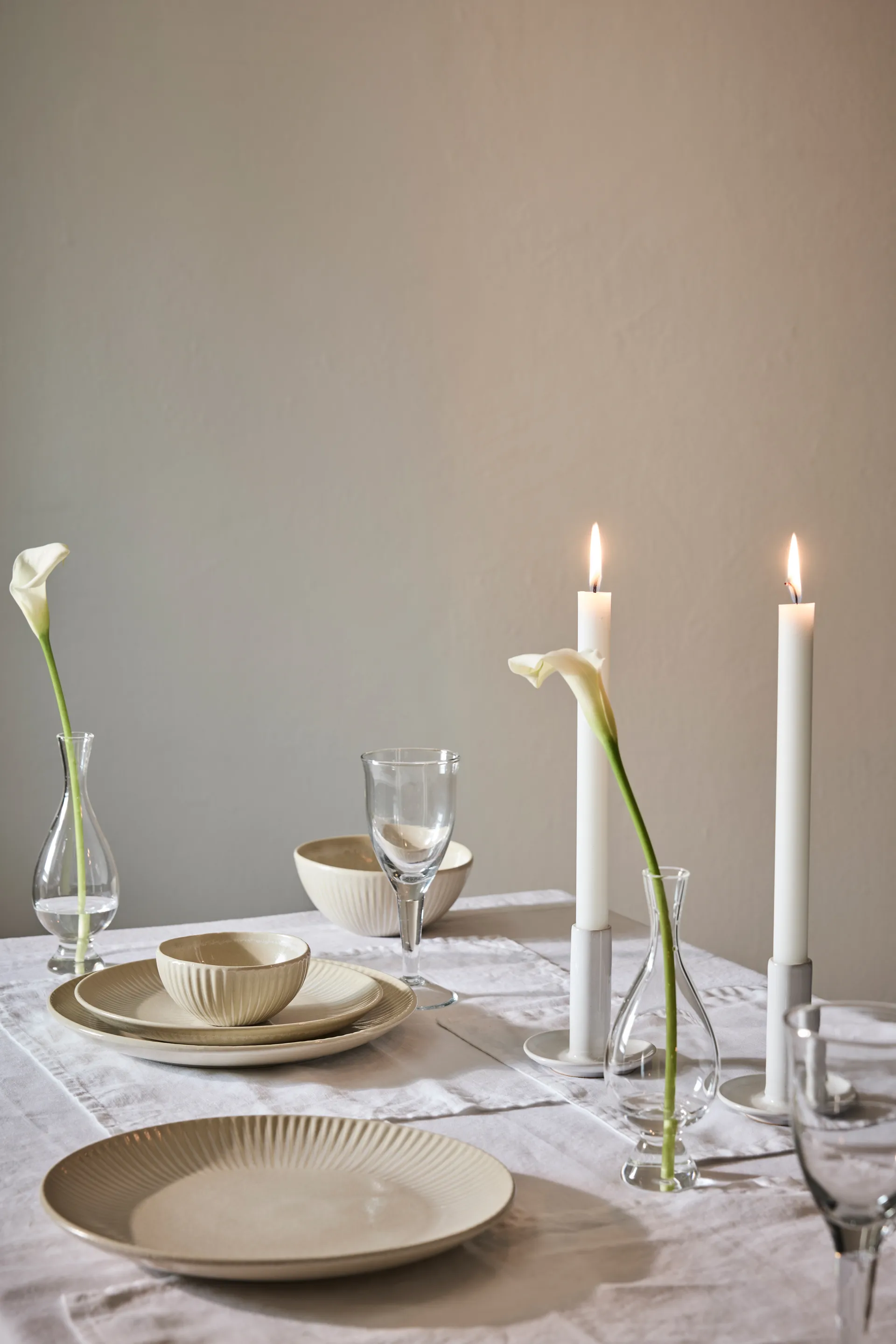 Granada tallerken Ø26,5 cm, Cremehvid-beige Tell Me More