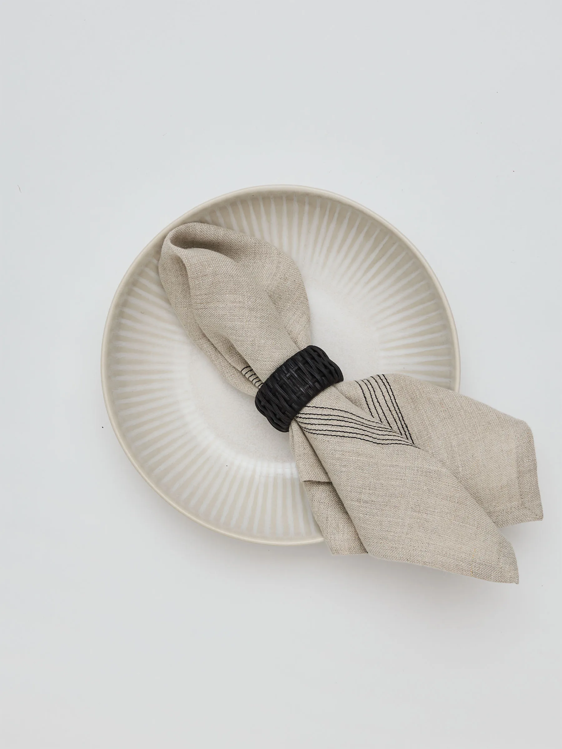 Livia linnedugserviet 45x45 cm, Beige Tell Me More