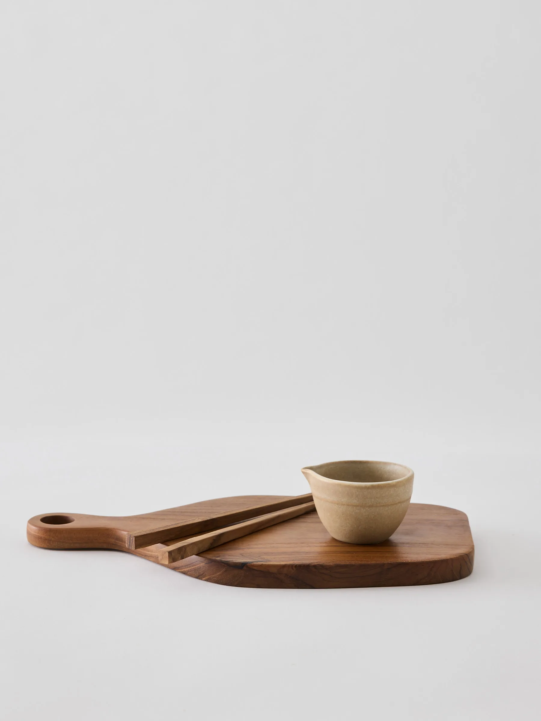 Teak serveringsbræt, 17,5 x 30 cm Tell Me More