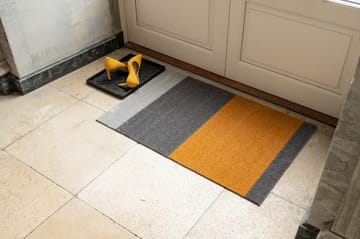 Stripes by tica, horisontal, dørmåtte - Grey/grey/dijon, 60x90 cm - tica copenhagen