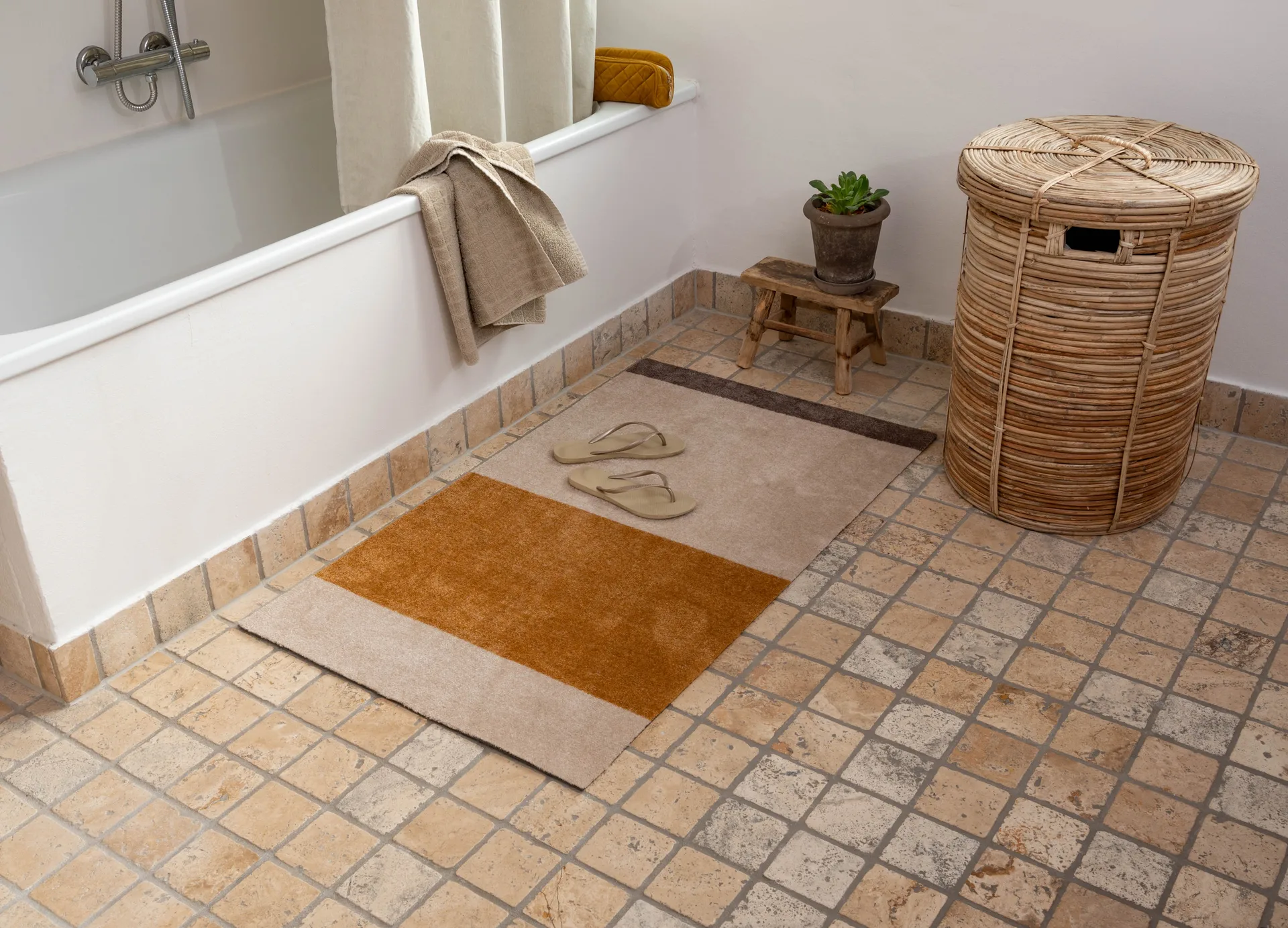 Stripes entrétæppe/løber horisontal, Ivory/dijon/brown, 67x120 cm tica copenhagen