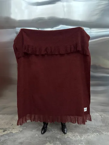 Fingal uldplaid - Solid wine red, 130x170 cm - Tinted