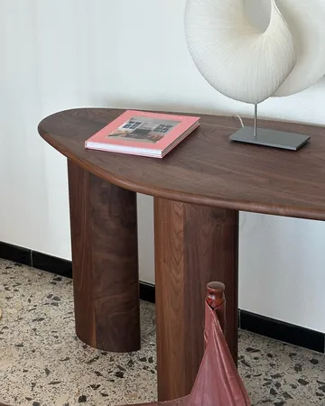 Lowe konsolbord - Valnød dark brown - Tinted