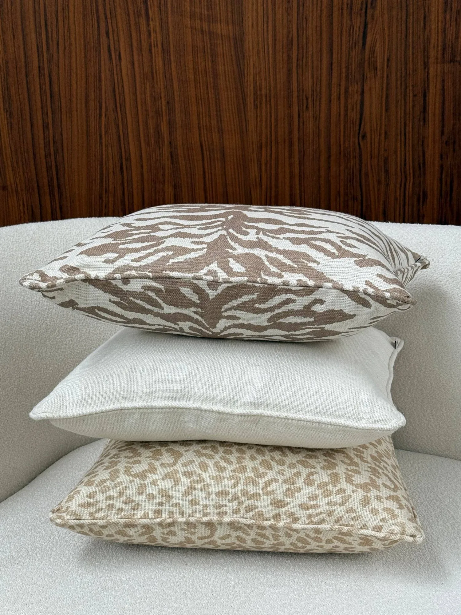 Norell pyntepude, Off white, 50x50 cm Tinted