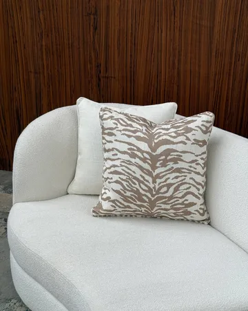 Norell pyntepude - Tiger beige-off white, 50x50 cm - Tinted