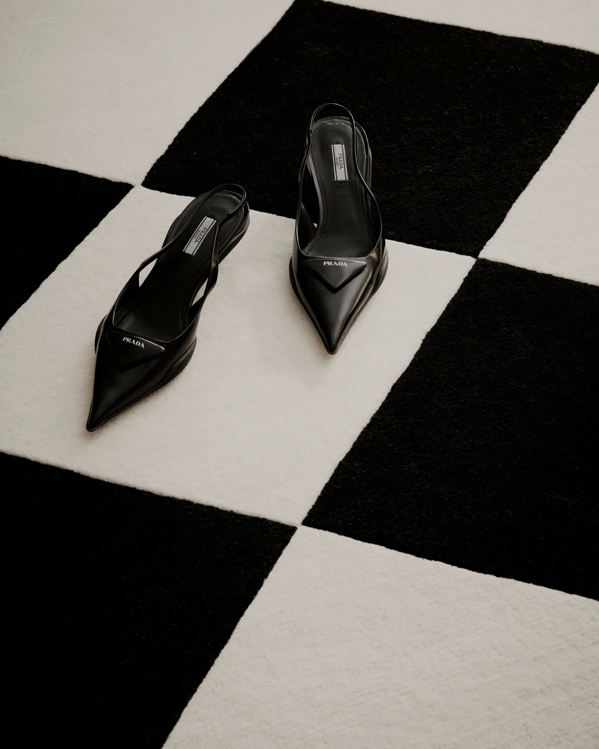 Tenman uldtæppe 170x240 cm, Black-white Tinted