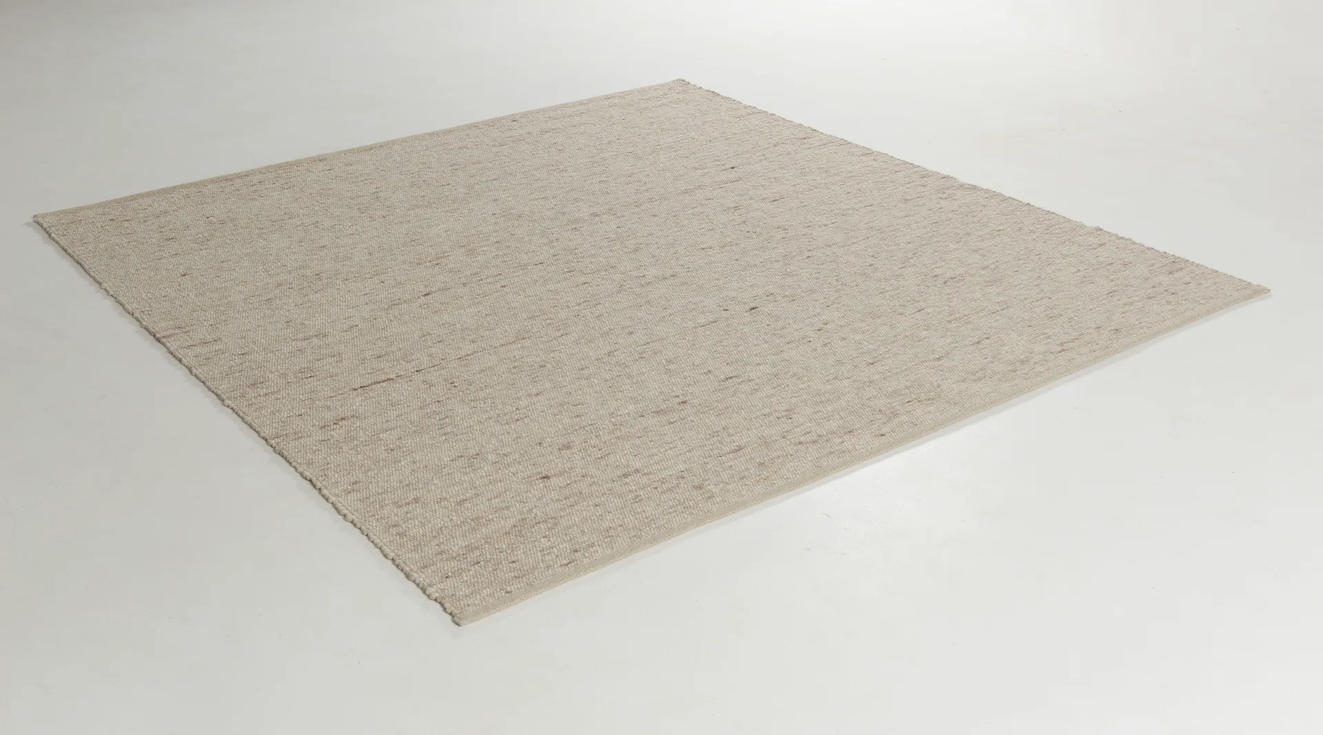 Sierrafil måtte, Ecru nr. 32, 250x300 cm Tisca