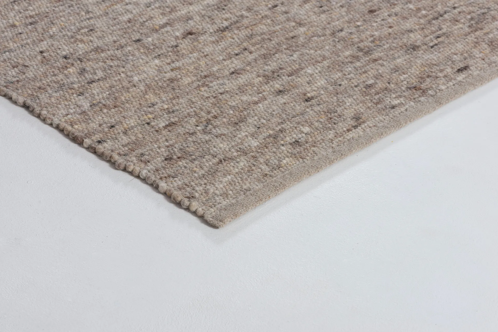 Sierrafil måtte, Macchiato nr. 125, 90x180 cm Tisca