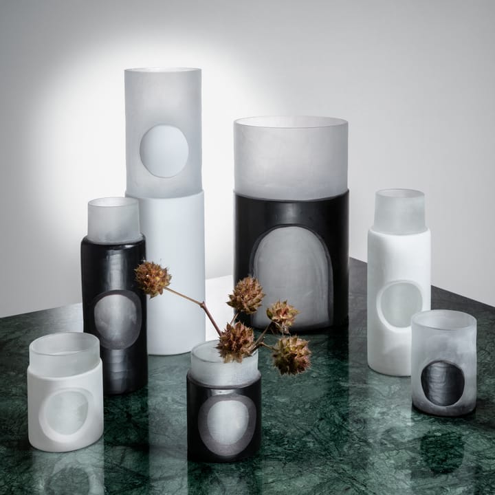 Carved Stem Vase 2-pak - Sort - Tom Dixon
