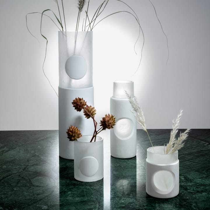 Carved vase, høj - Hvid - Tom Dixon