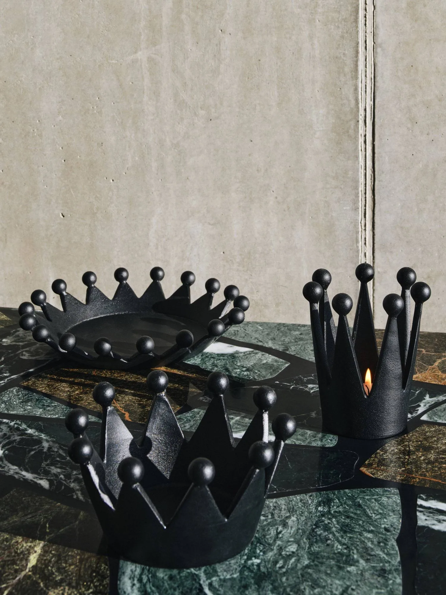 Cast Iron Crown lyslygte, Ø14x8,2 cm Tom Dixon