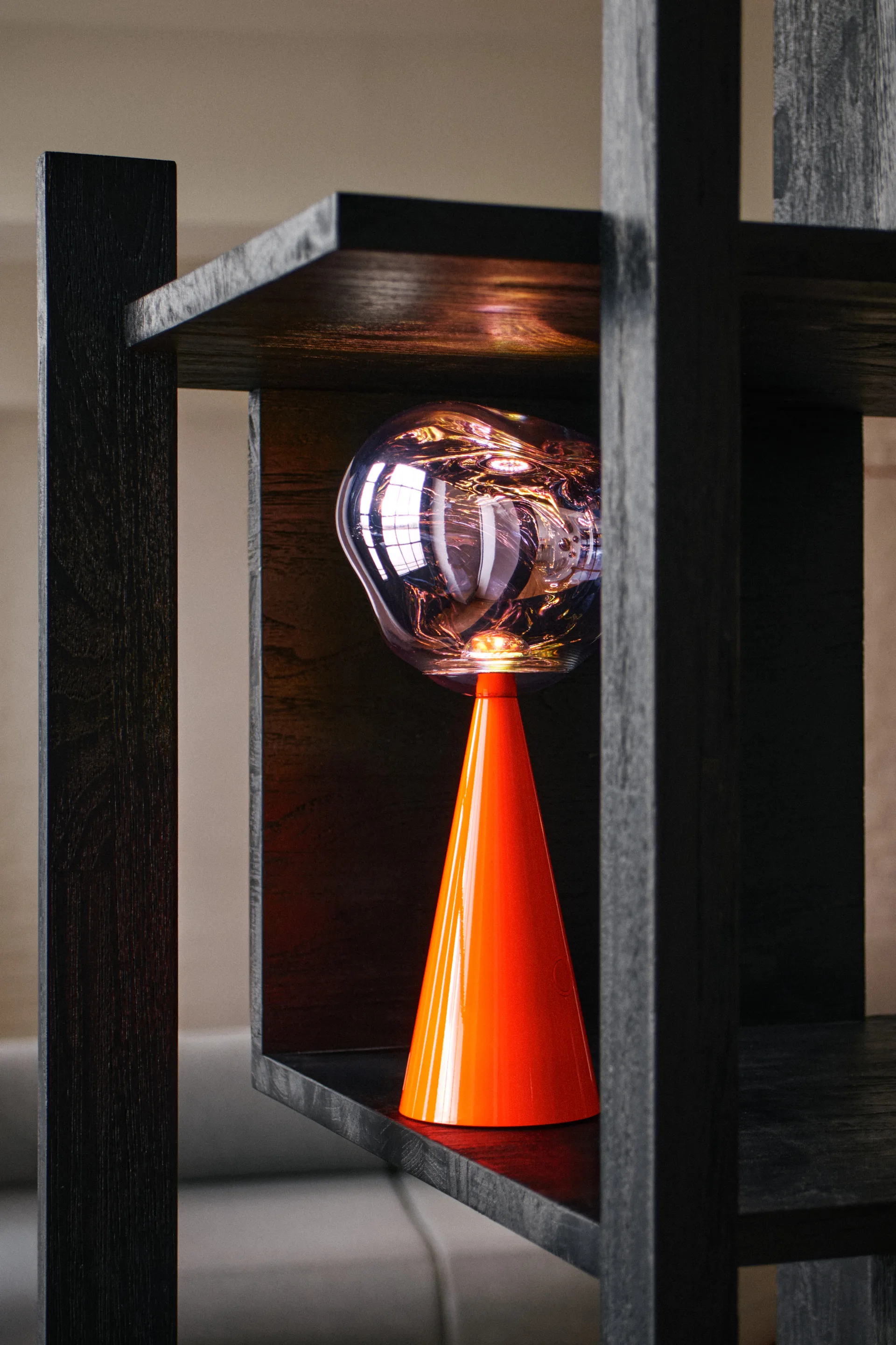 Melt Portable LED-bordlampe 28,5 cm, Fluoro Tom Dixon