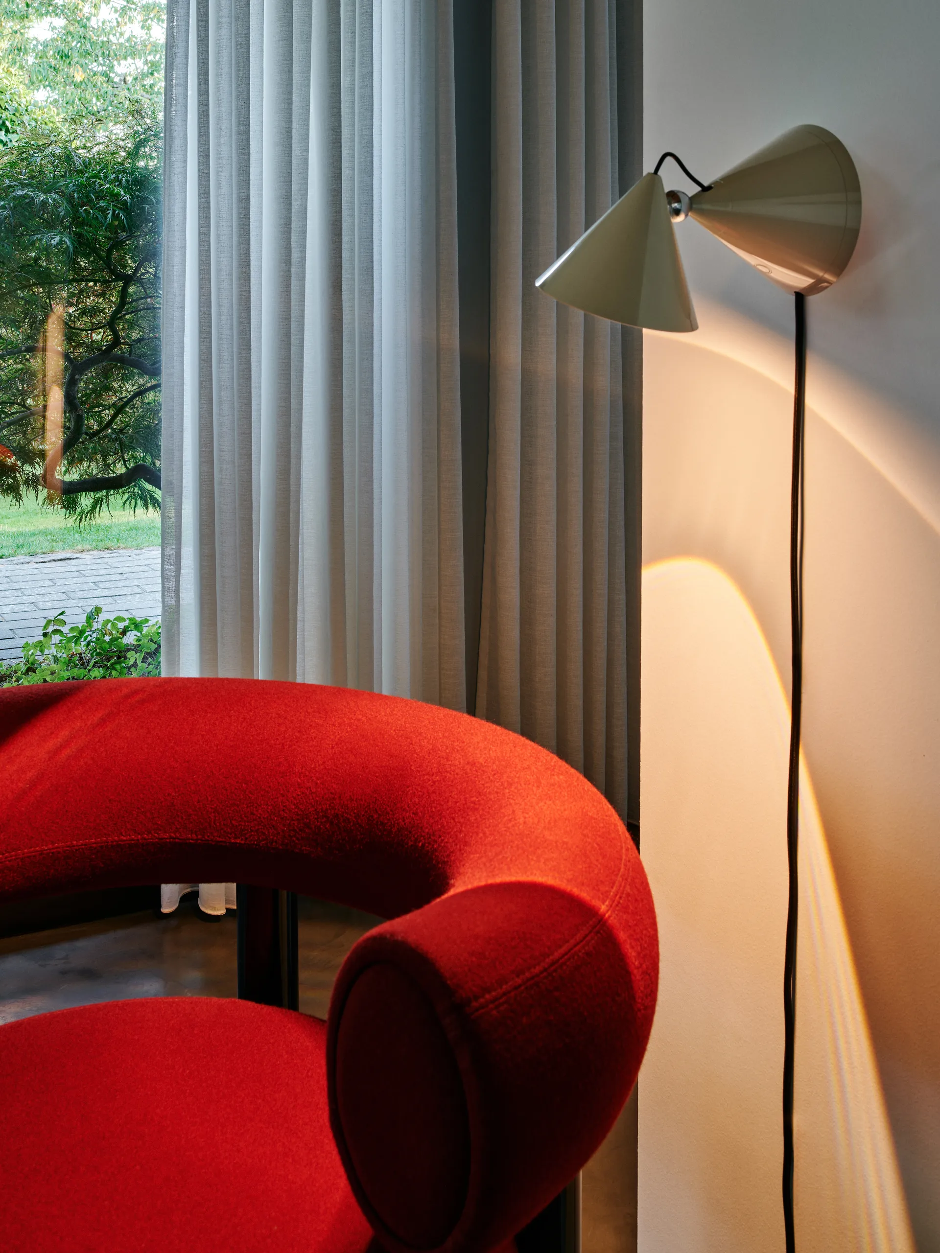 Pose Surface væglampe, Putty Tom Dixon