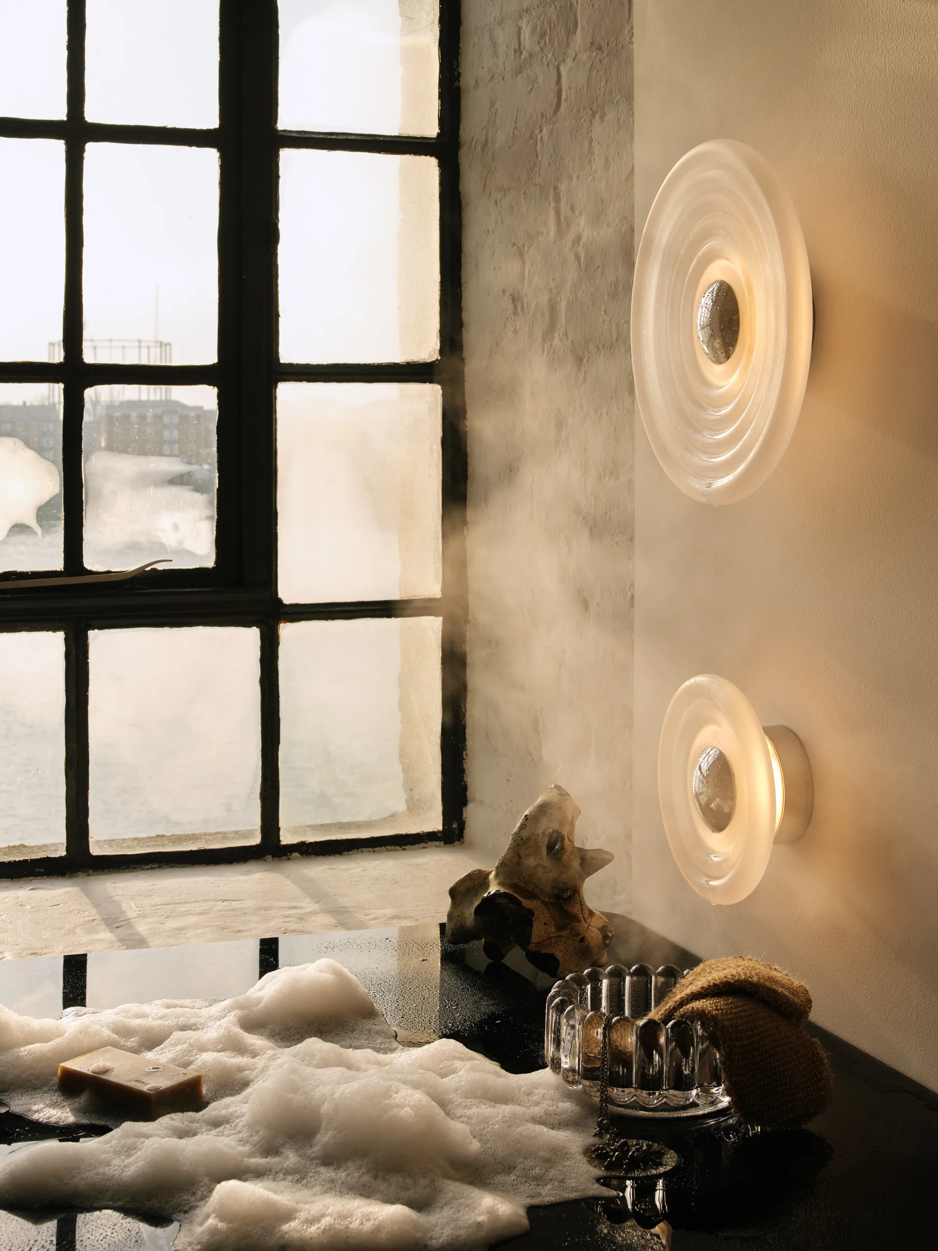 Press Surface væglampe mini LED 21,5 cm, Frosted Tom Dixon