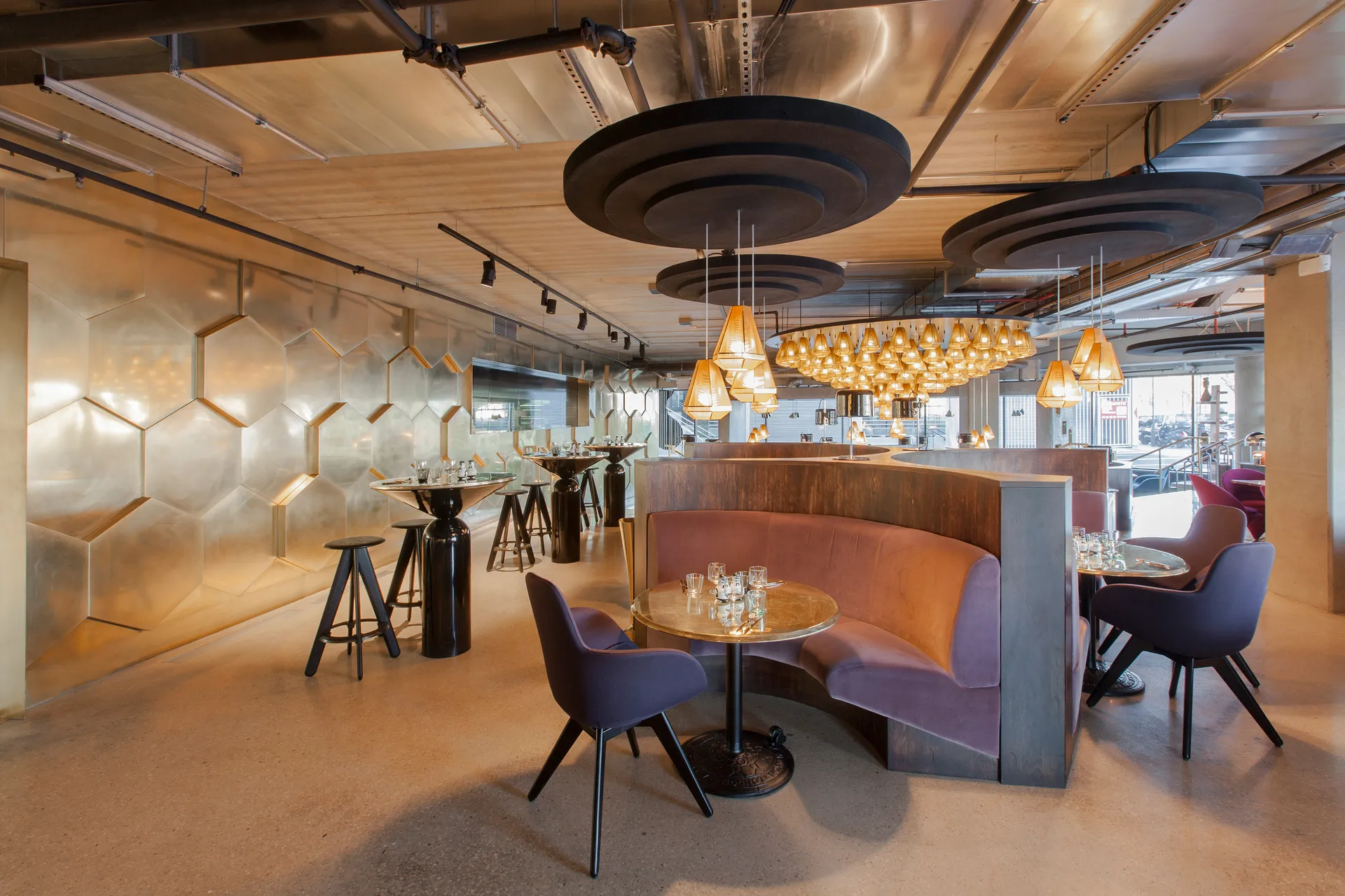 Slab barstol 76 cm, Black oak Tom Dixon