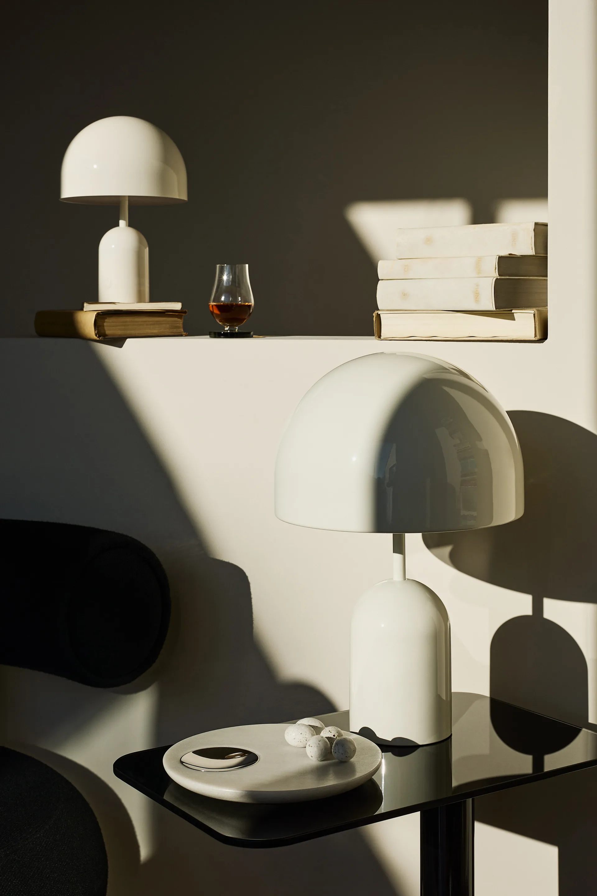 Stone serveringsbakke Ø22 cm, White marble-silver Tom Dixon