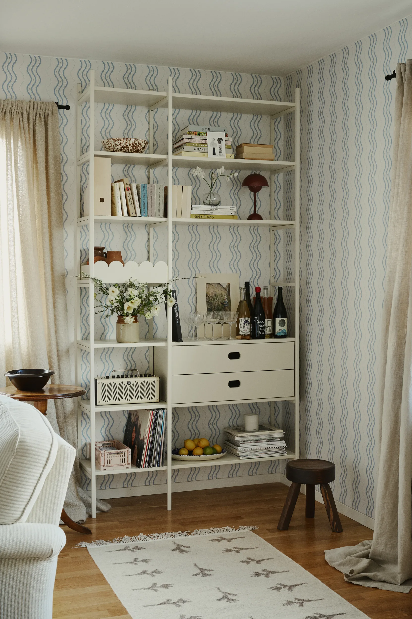 Portal bogreol 123 cm - Off-white TÔNN furniture