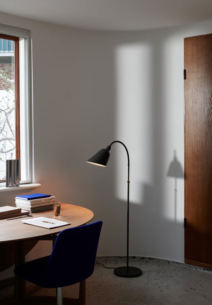 Bellevue AJ7 gulvlampe Anniversary Edition, Stone grey/Bronzed brass &Tradition