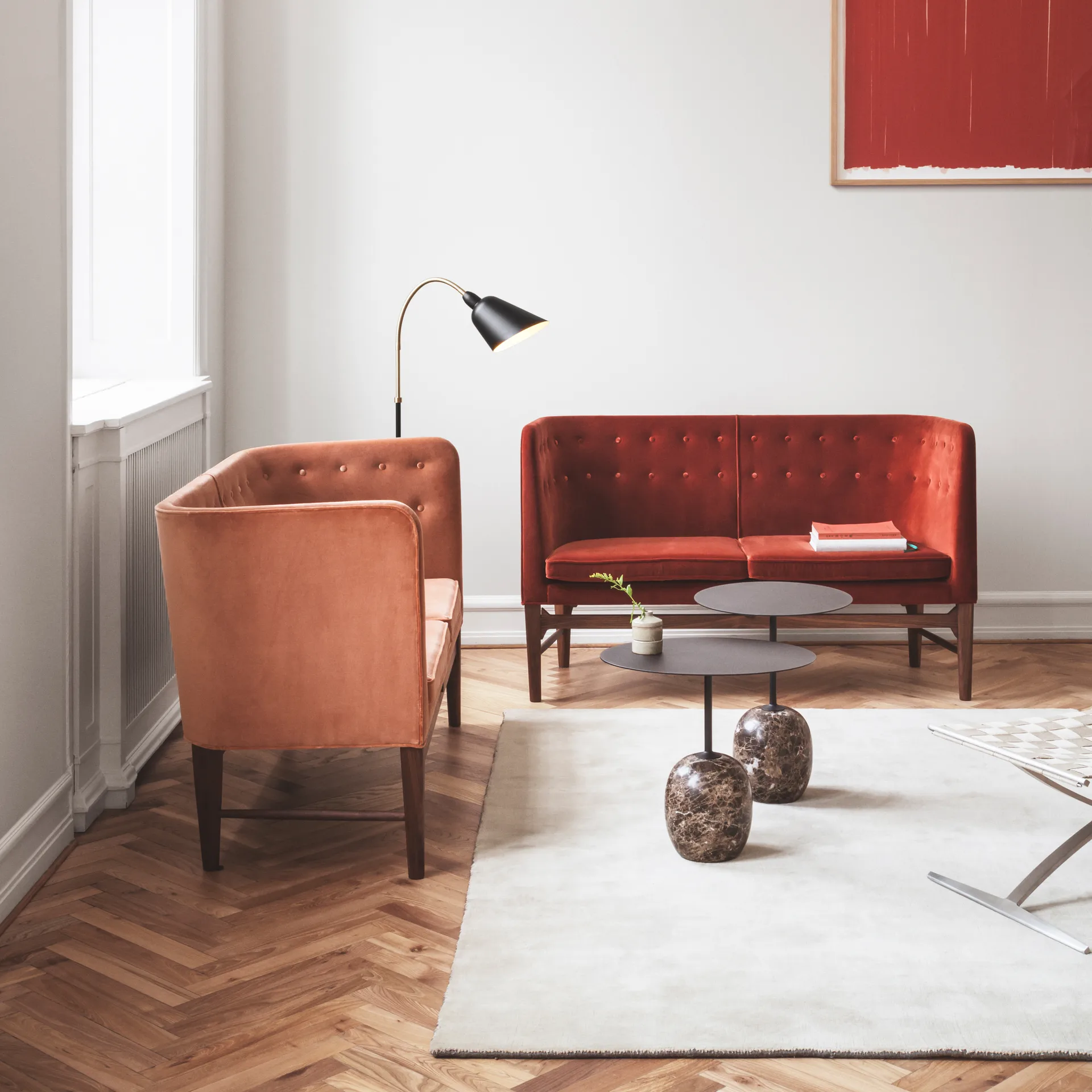 Bellevue AJ7 gulvlampe, Sort/Messing &Tradition