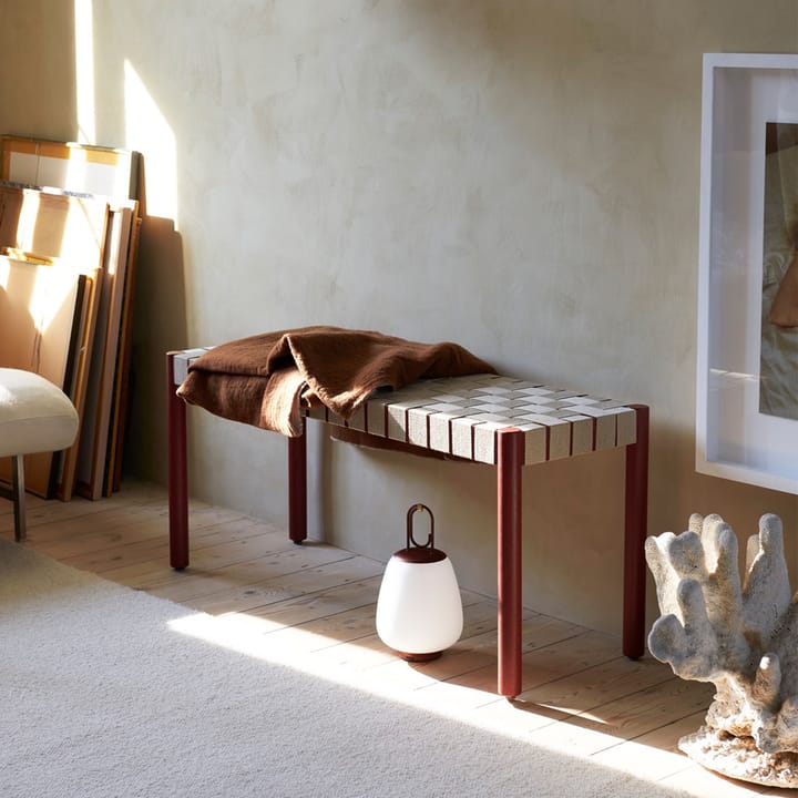 Betty TK4 bænk, oak, naturflettet lærredssæde &Tradition