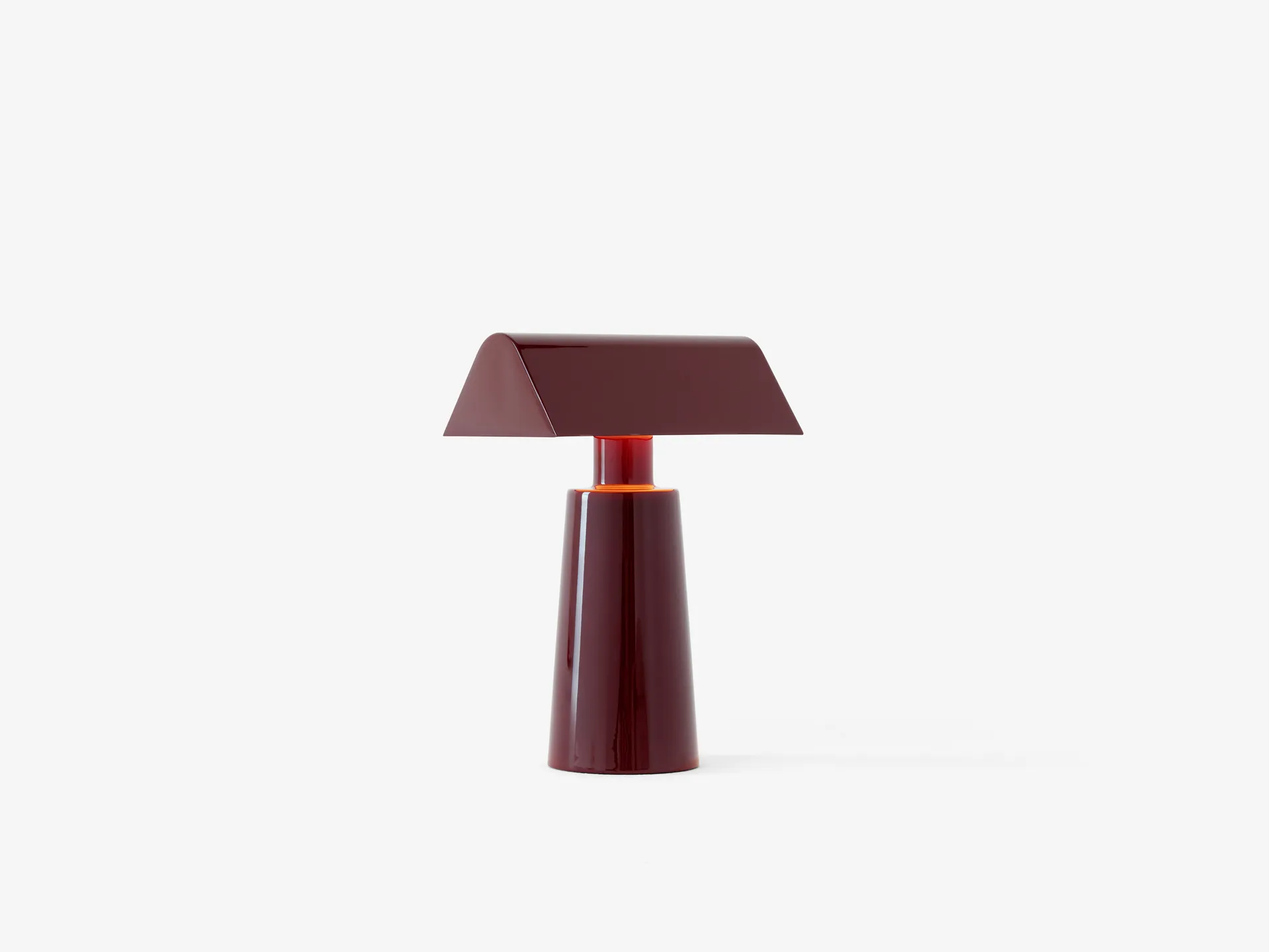 Caret MF1 portable bordlampe, Dark burgundy &Tradition